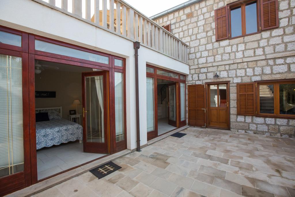 Sunset Villa