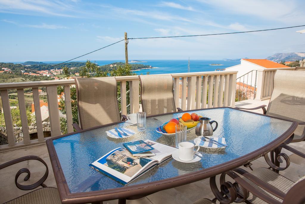 Sunset Villa